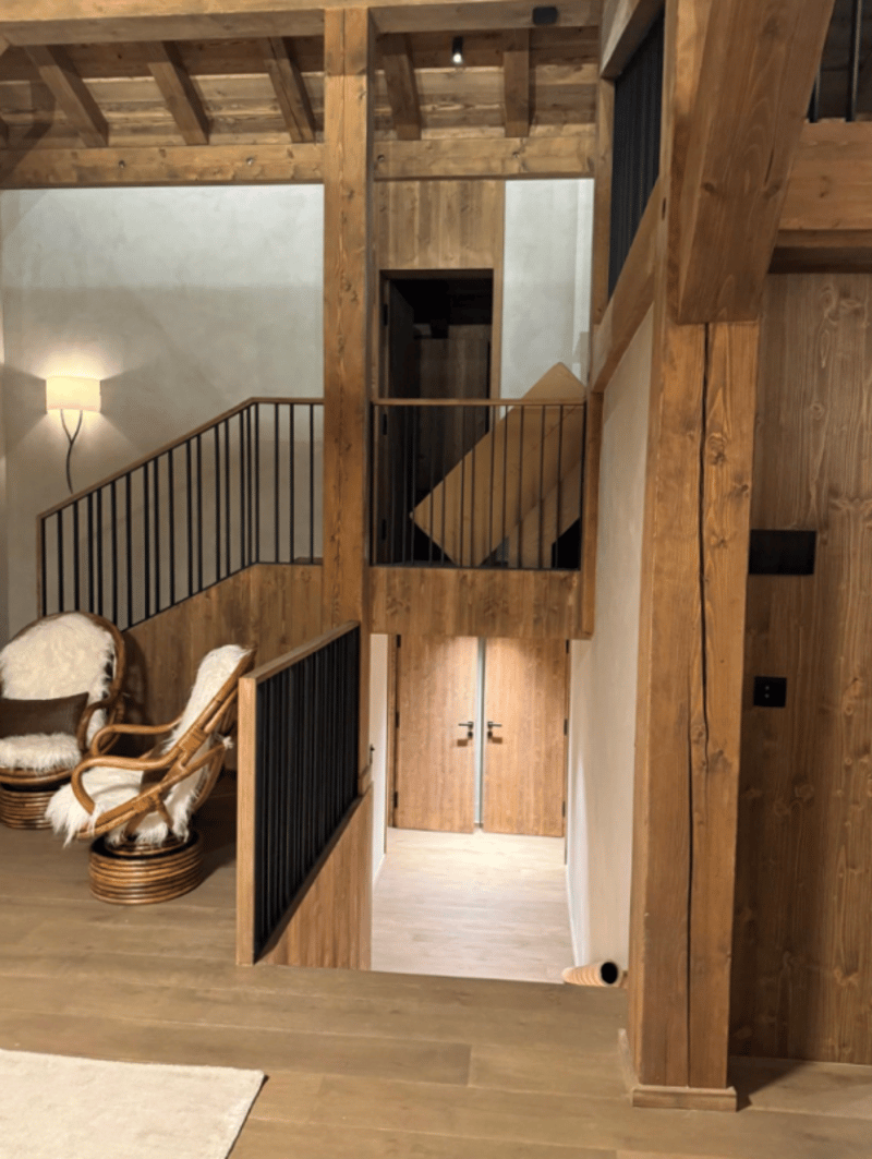 Contemporary Alpine Chalet with Private Wellness Area in Megève (6)