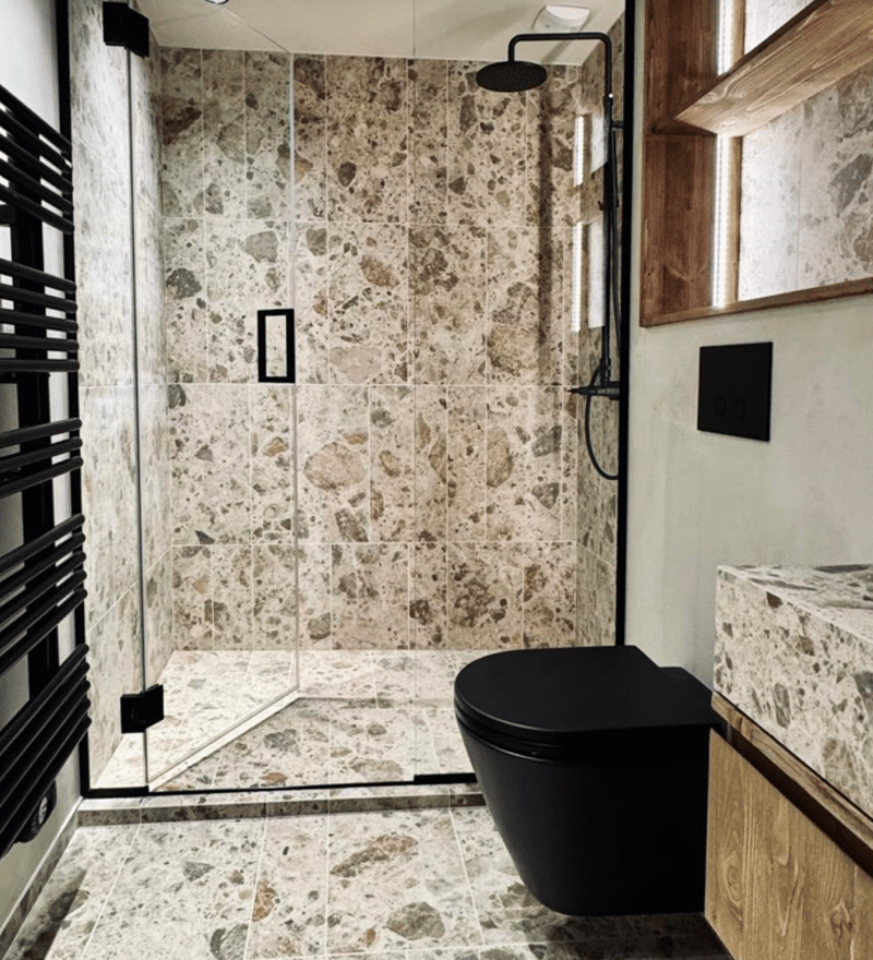 Contemporary Alpine Chalet with Private Wellness Area in Megève (7)