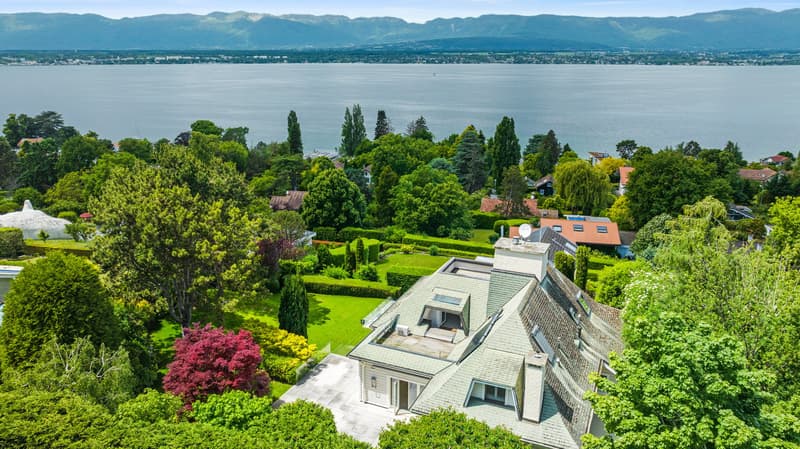 ANIÈRES - Prachtvolle Villa mit Panoramablick auf den See (33)