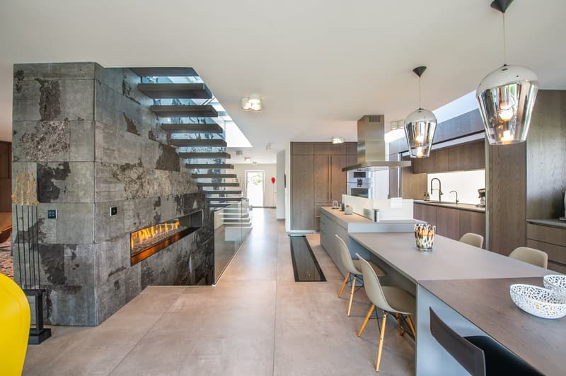 CONCHES - Prächtige Wohnung mit Terrasse (9)