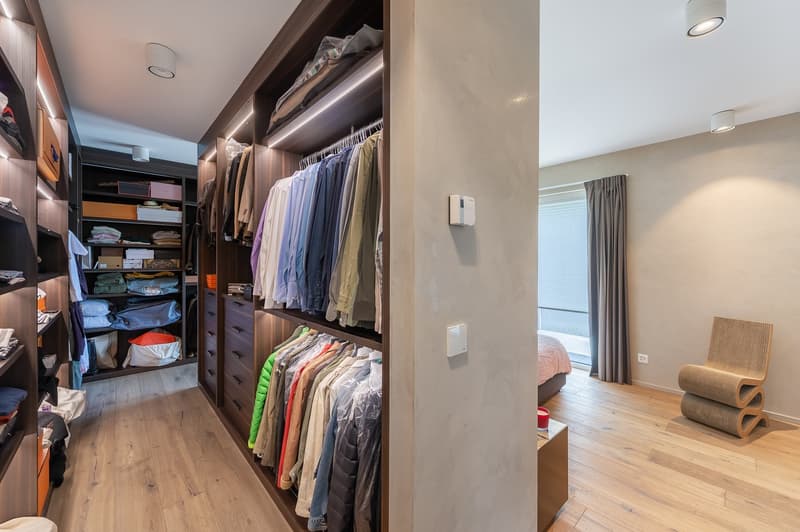 CONCHES - Prächtige Wohnung mit Terrasse (15)