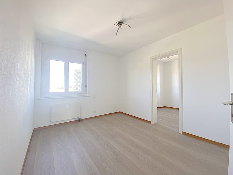 Bel appartement de 3.5 pièces avec balcon et vue imprenable à Yverdon-les-Bains (5)