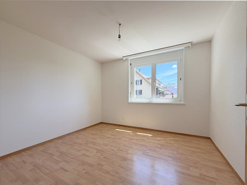 Bello appartamento di 3 locali situato in un piccolo edificio in PPE (5)