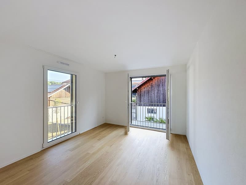 Beautiful new 3.5-room apartment in the lovely village of Mathod (3)
