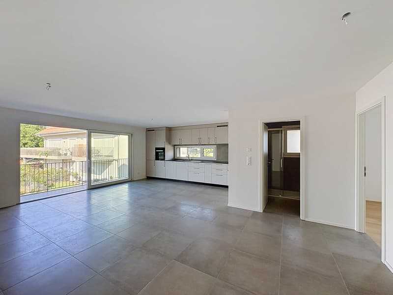 Beautiful new 3.5-room apartment in the lovely village of Mathod (2)