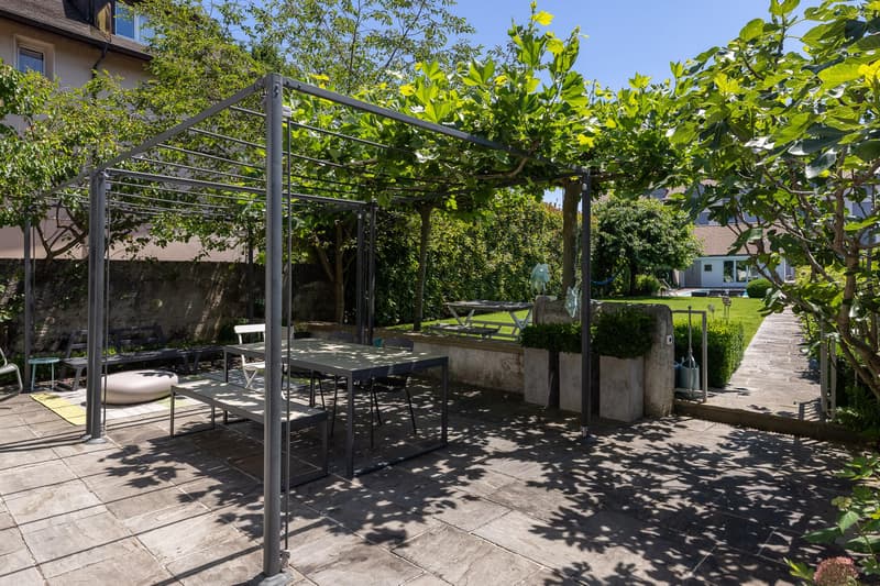 Beautiful village house with pool and garden (3)