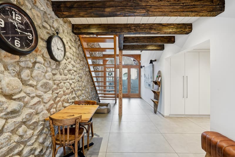Beautiful village house with pool and garden (8)
