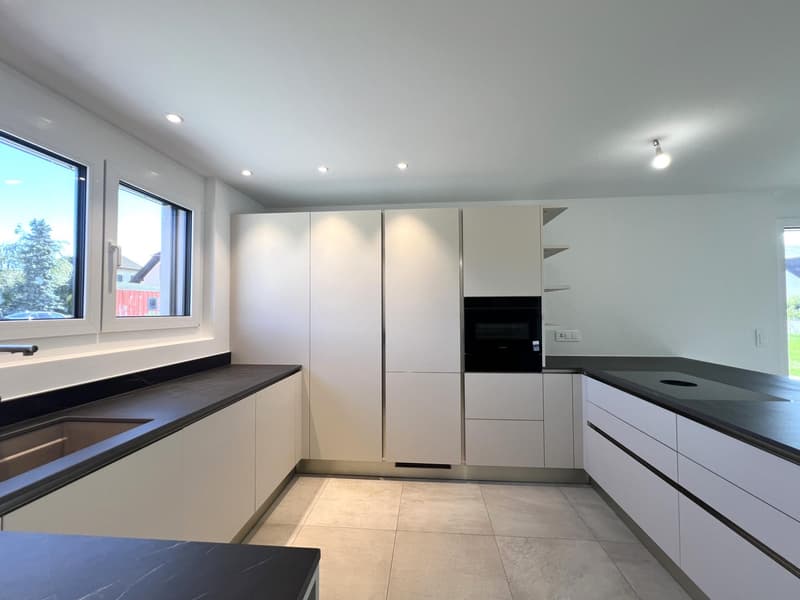Magnifique maison jumelle neuve de 4.5 pièces avec grand jardin privatif (3)