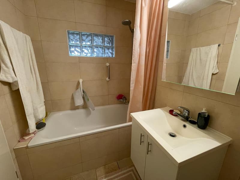 Bel appartement de 2.5 pièces avec terrasse et jardin (5)