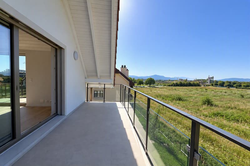 Magnifique duplex neuf de 4.5 pièces, en attique, avec deux balcons (5)