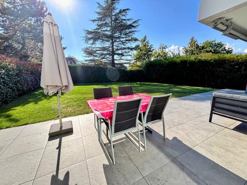 Bel appartement de 4.5 pièce en duplex, avec jardin (2)