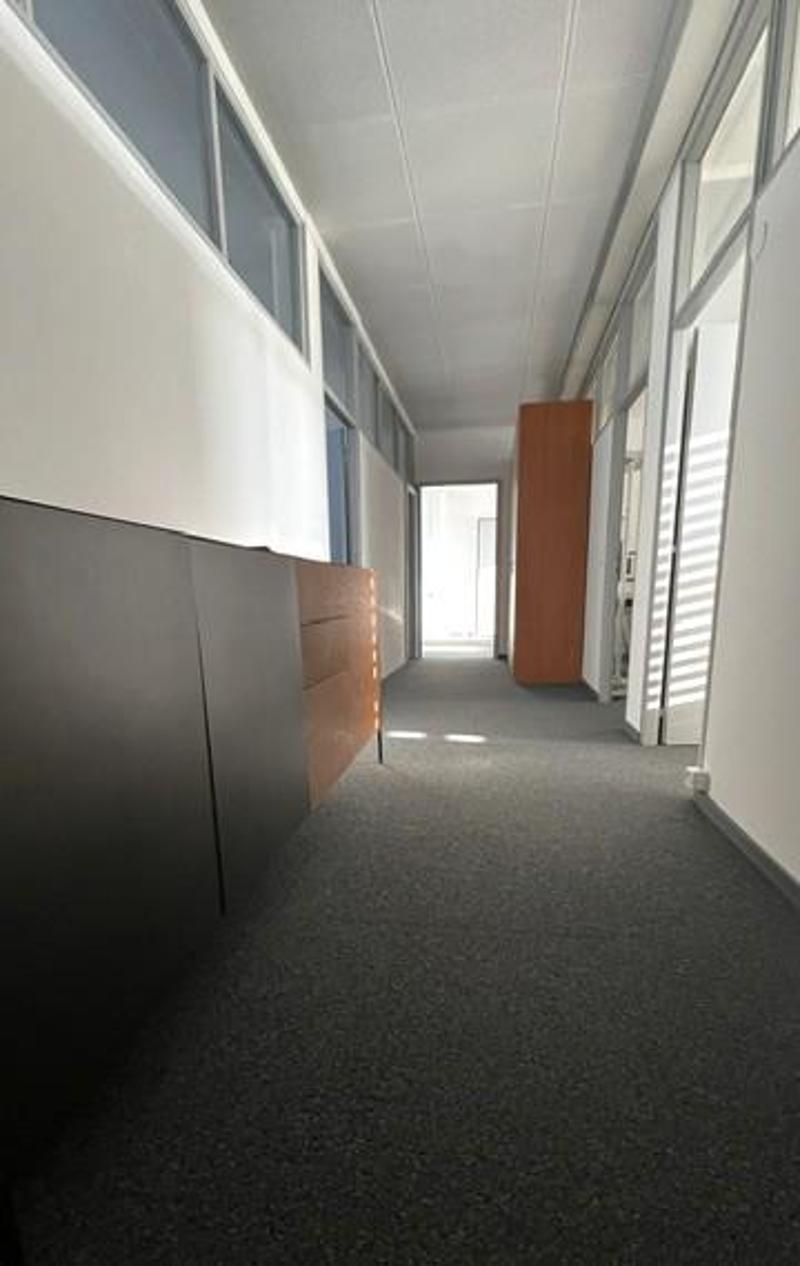 Bureaux à 3mn à pied de la gare (4)