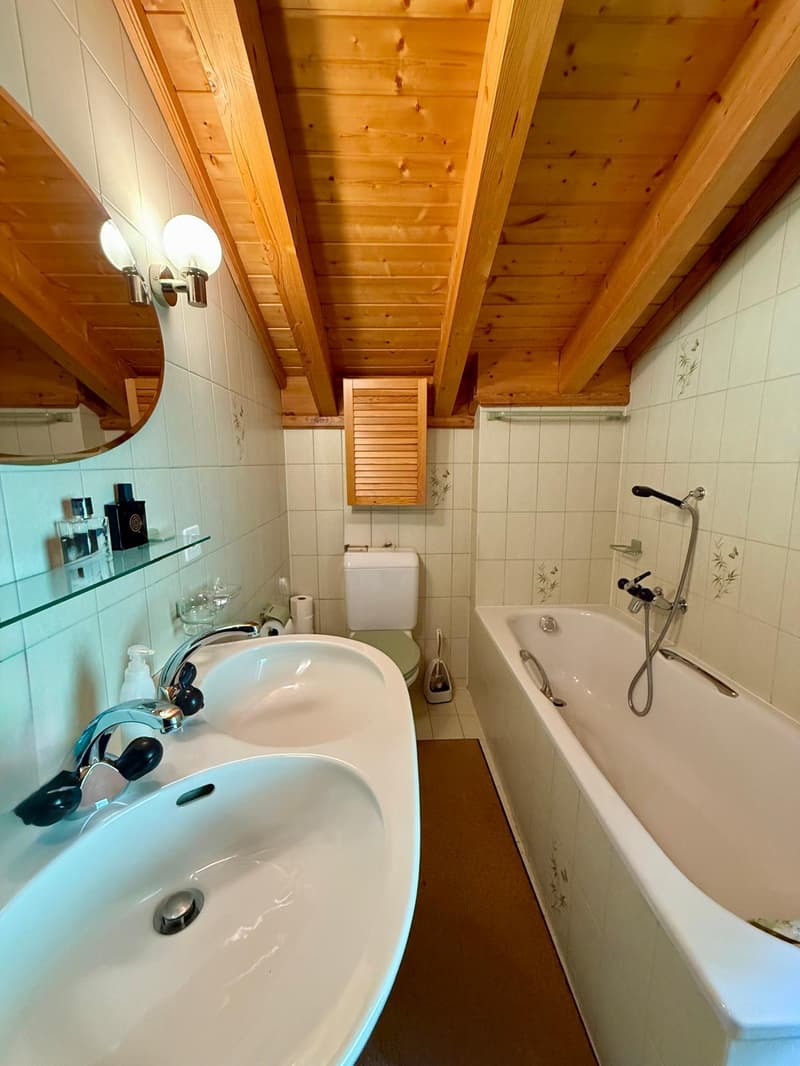 Chalet de 6.5 pièces avec vue panoramique sur les montagnes à Anniviers (6)