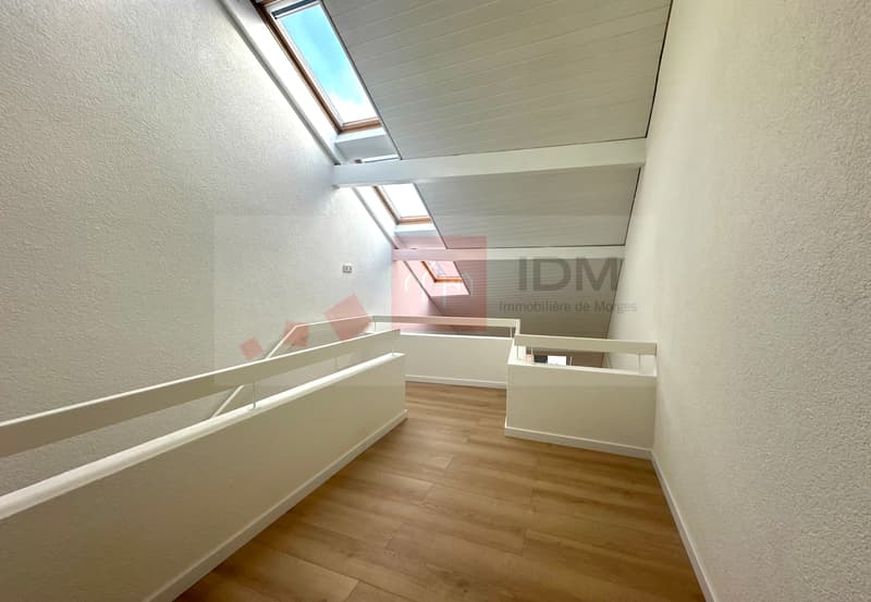 Loft apartment for rent in the city center of Morges (4)