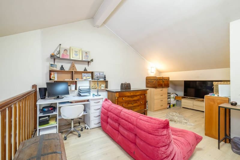 Beautiful attic in a quiet location with a view (price negotiable) (8)