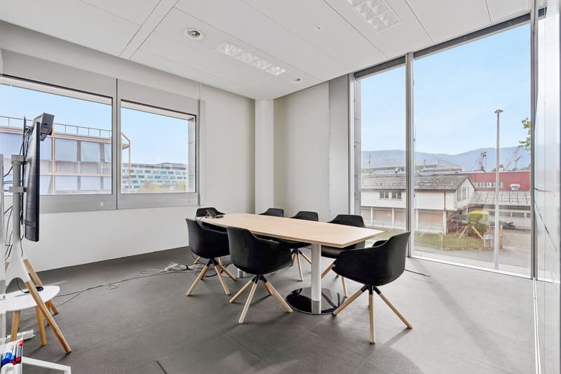 Surface disponible 450 m2- Immeuble Galaise 24 à Plan-Les-Ouates (15)