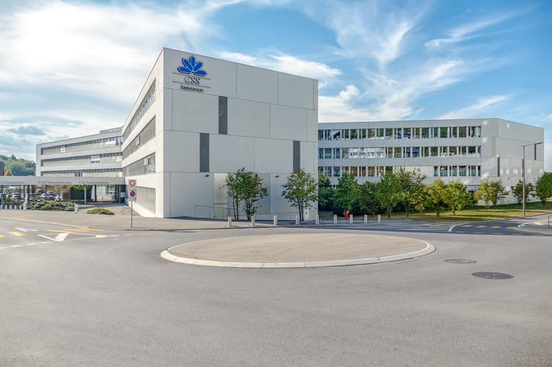 427 m2 - Magnifiques surfaces de bureaux à coté de Biopôle (8)