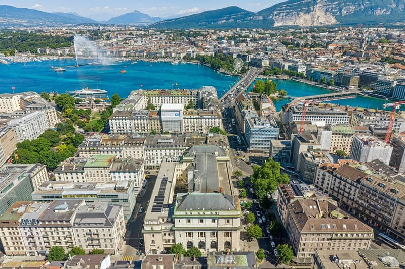 Exceptional offices of around 600 m² in the heart of Geneva (15)