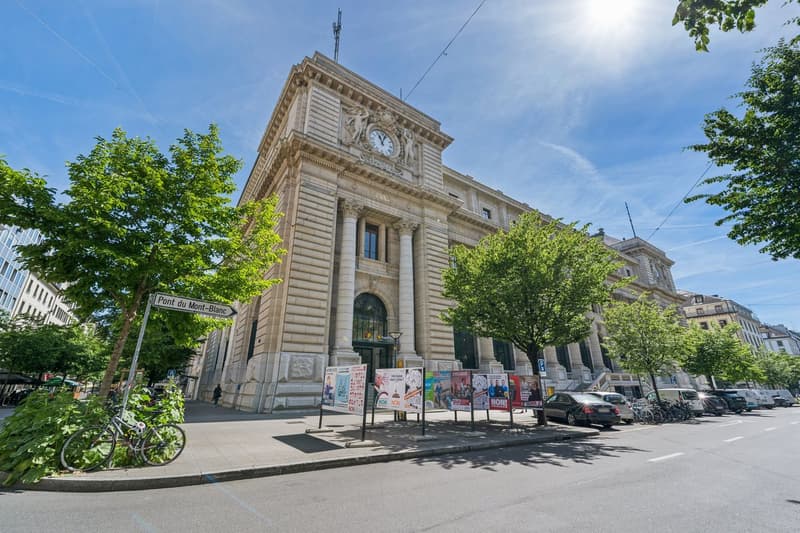 Exceptional offices of around 600 m² in the heart of Geneva (3)