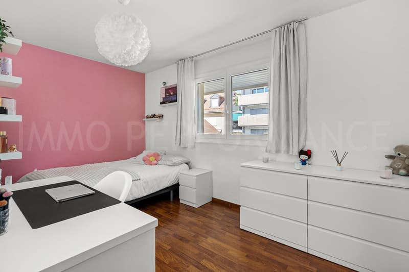 Exclusivité : Lumineux 5.5 pièces d'angle au calme (10)