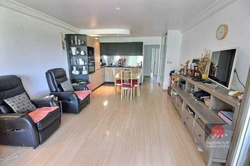 Bright 3-room apartment with south-facing balcony in Veigy-Foncenex (4)