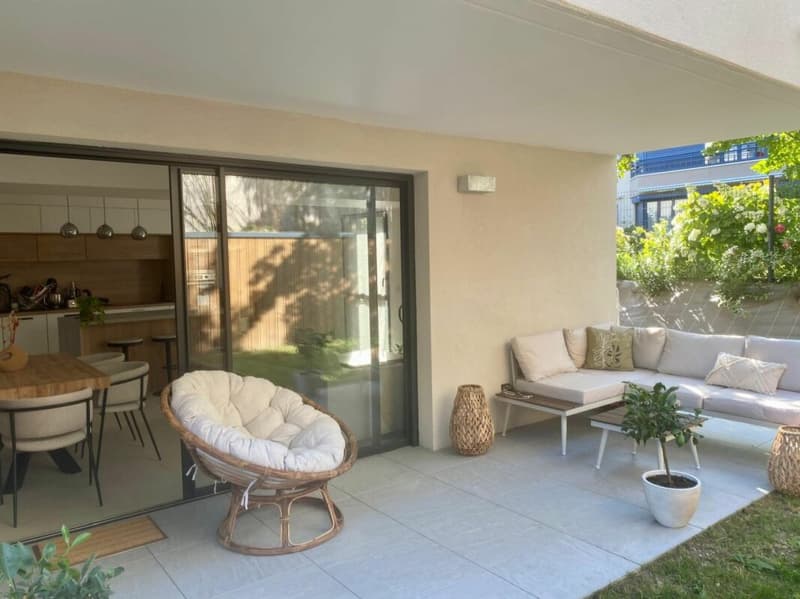 Divonne Les Bains T3 on garden level (5)