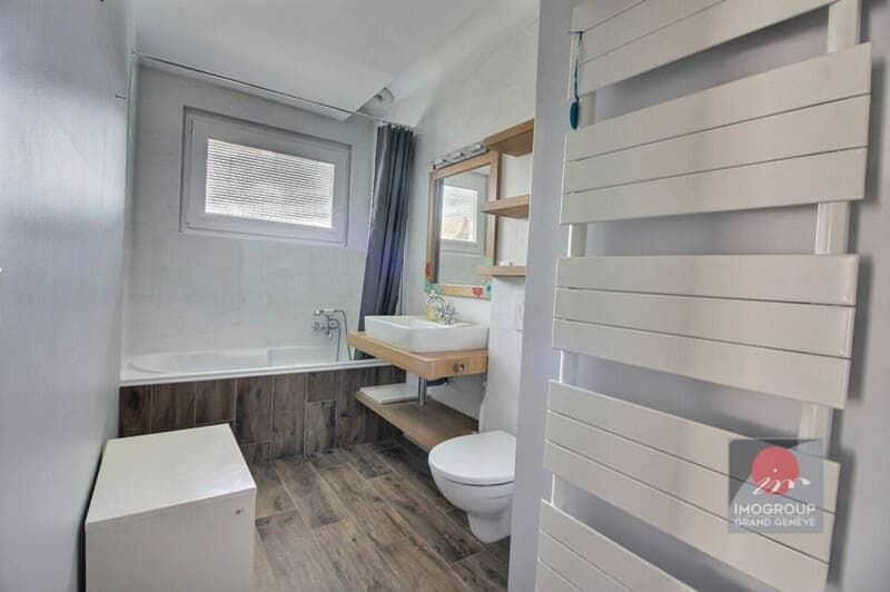 5-room house with swimming pool and positive energy technology in Chens-sur-Léman (6)