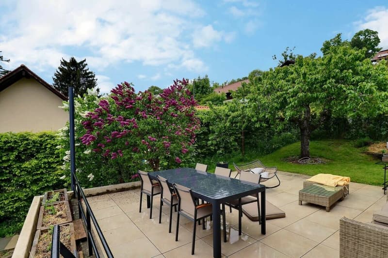 Villa ristrutturata con jacuzzi e sauna - magnifico giardino con vista sul lago e Mont-Blanc (2)