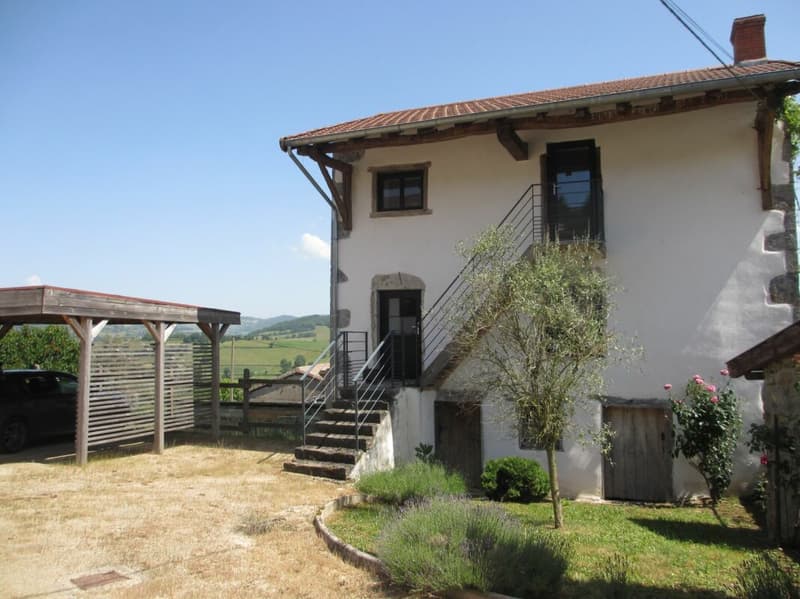 Real estate complex with indoor pool and 7'878 m² plot (7)