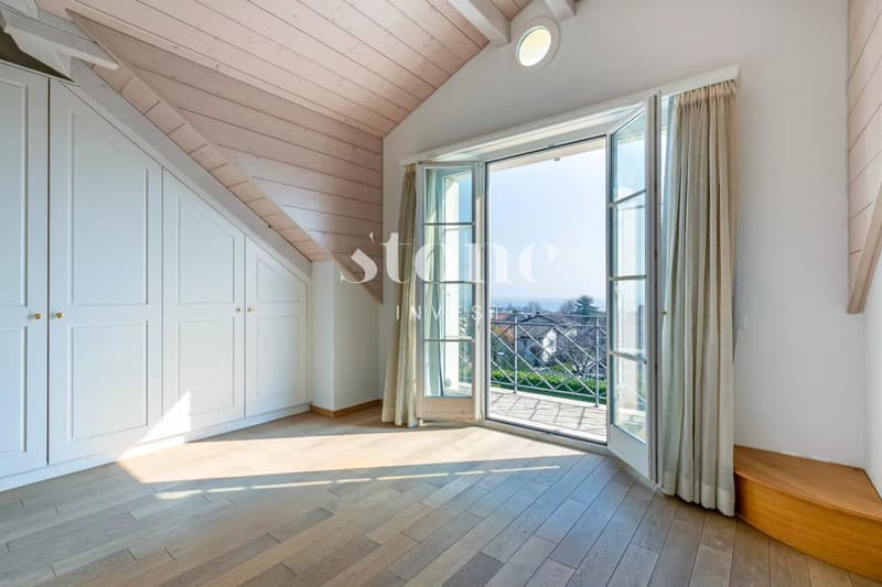 Spacious master villa with lake view and private SPA (6)
