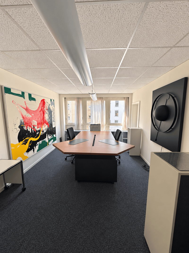 BUREAUX TRÈS BIEN SITUÉS AU CŒUR DU CENTRE-VILLE DE GENEVE (6)