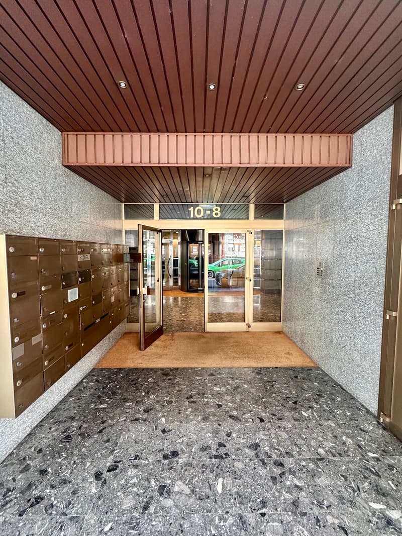 BUREAUX TRÈS BIEN SITUÉS AU CŒUR DU CENTRE-VILLE DE GENEVE (3)