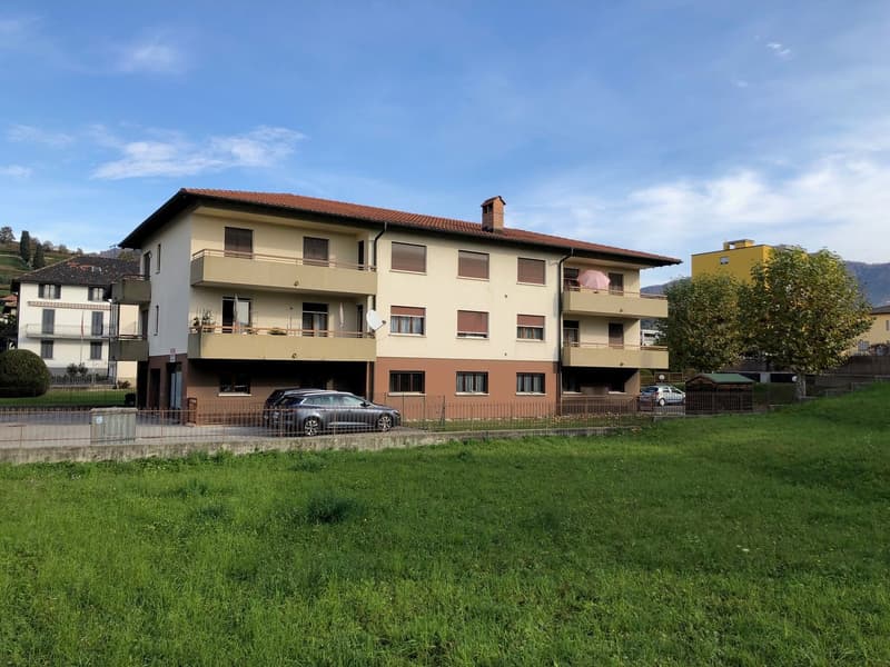 COLDRERIO CENTRO, UFFICIO/SHOWROOM AL PT DI 55 MQ (4)