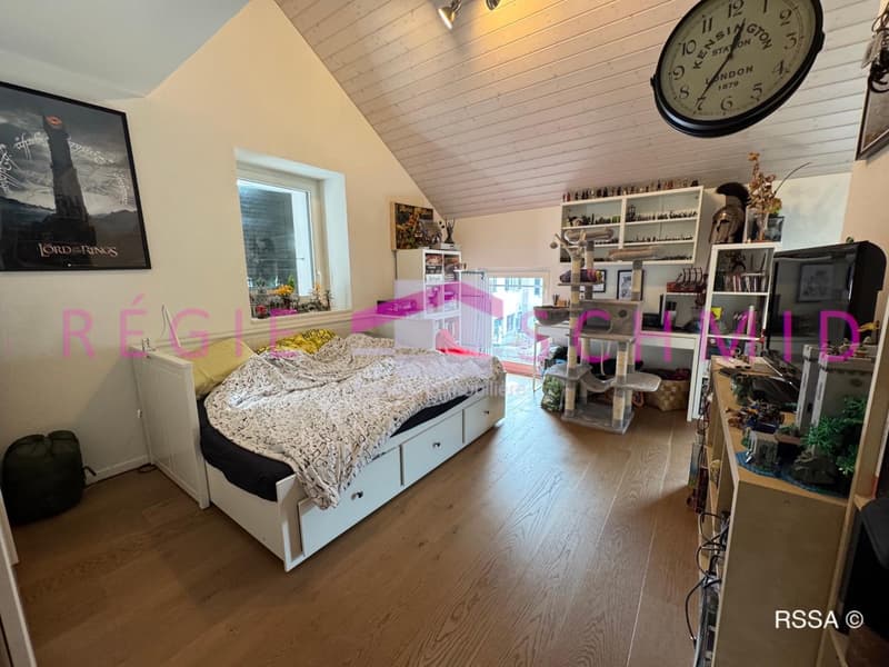 Appartement im letzten Stock mit 3 Zimmern in Gingins (6)
