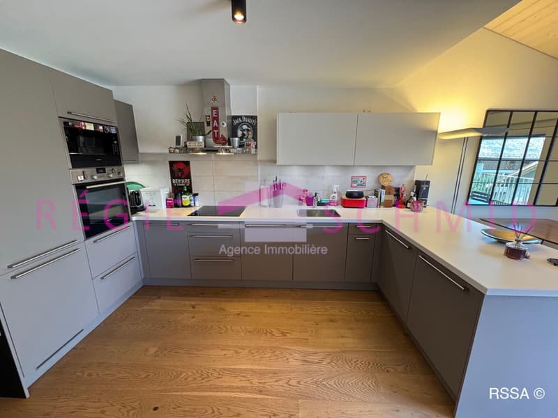 Appartement im letzten Stock mit 3 Zimmern in Gingins (4)