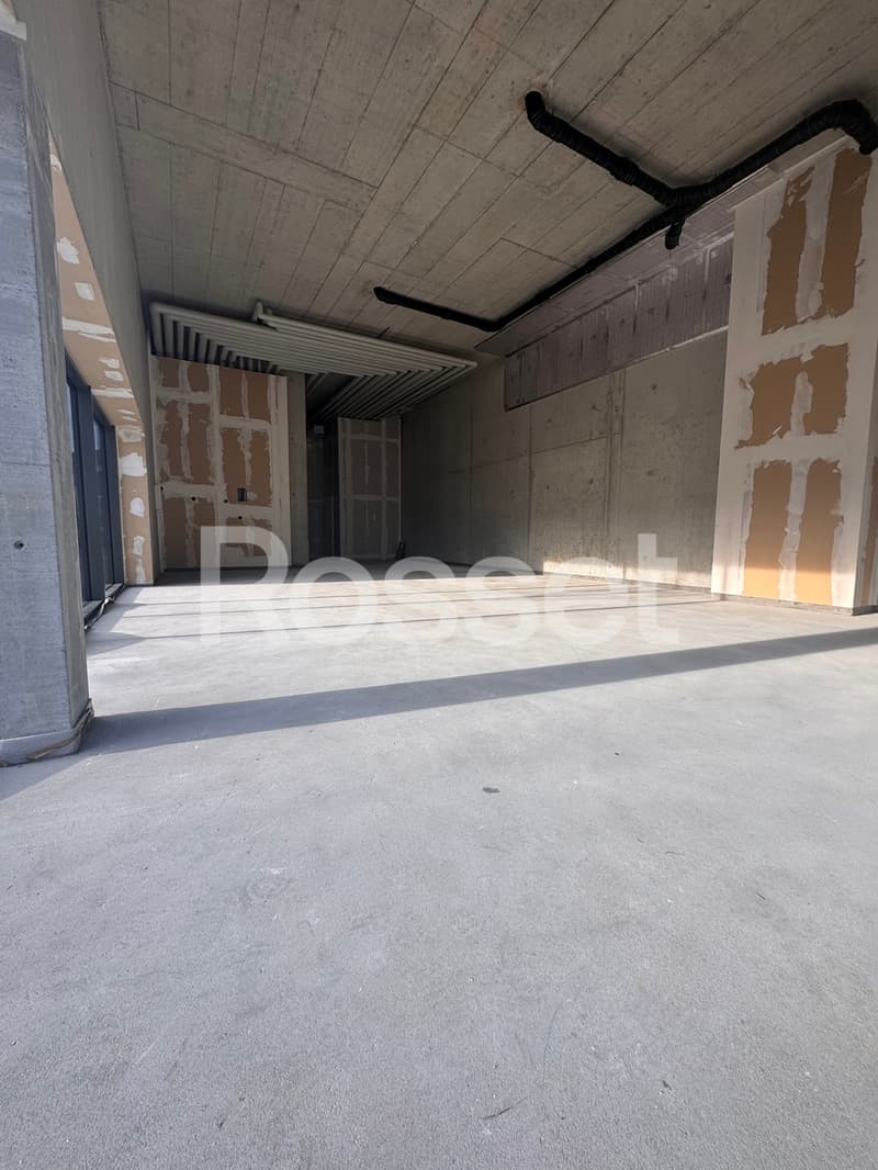 Neue Gewerbeflächen von ca. 116 m2 (7)