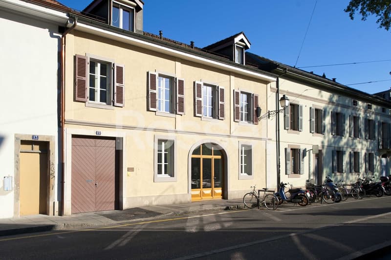 Belle arcade d'env. 80m² (2)