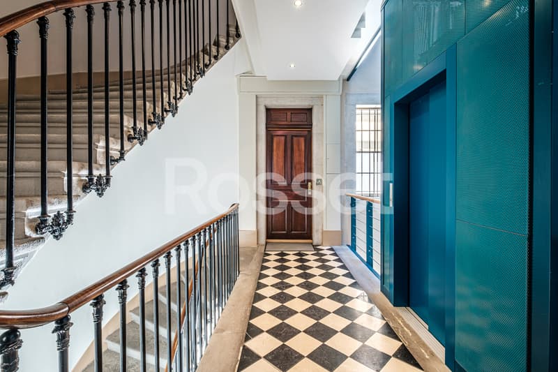 Büros von ca. 159 m² im 1. Stock (7)