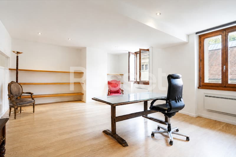 Bureaux d'env. 68 m² au 3ème étage (1)
