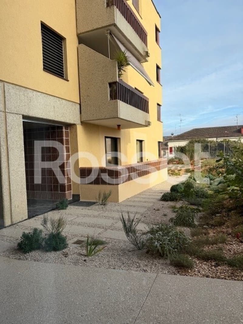 Bureaux d'env. 89 m² au rez-de-chaussée (1)