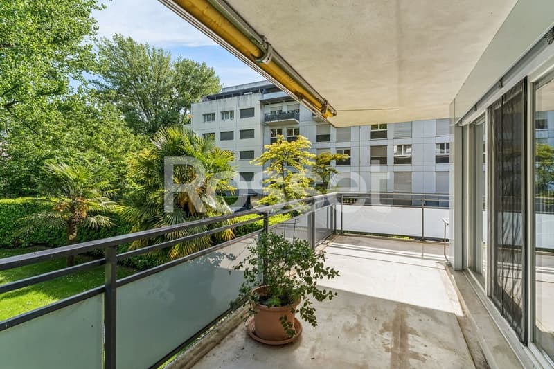 Exclusive: Elegant 6-room apartment with large terrace (6)