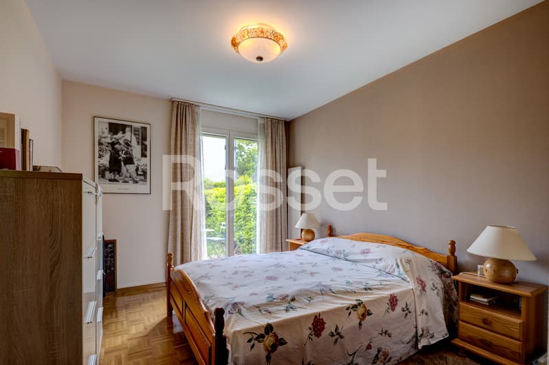 Exclusive: Charming apartment with terrace and garden in Cressy (11)