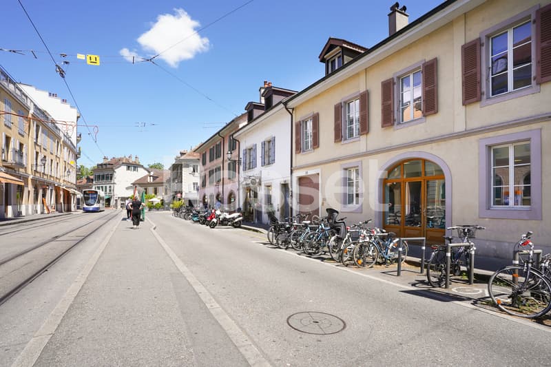 Belle arcade d'env. 80m² (1)