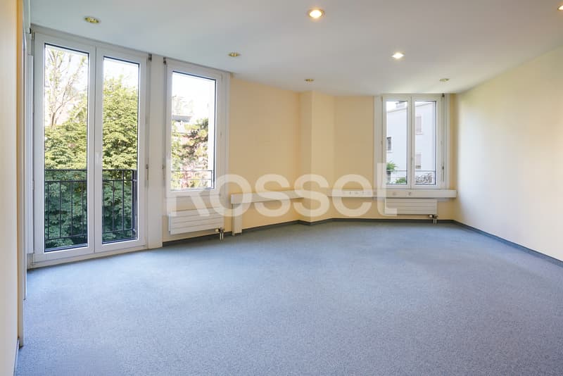 Bureaux d'env. 252m² au 3ème étage (4)