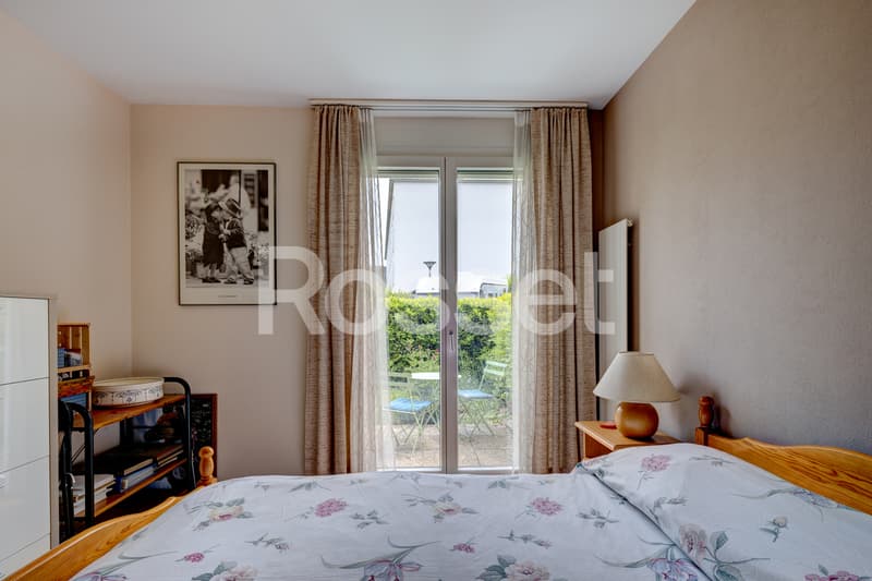 In Esclusiva: Affascinante appartamento con terrazza e giardino a Bernex (6)