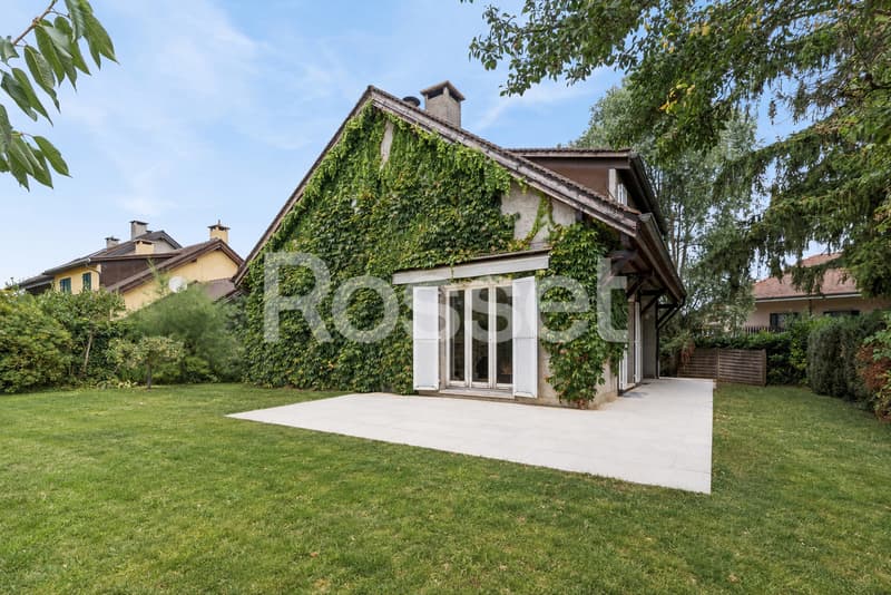 Exclusive: Individual family house in the heart of Meinier (1)