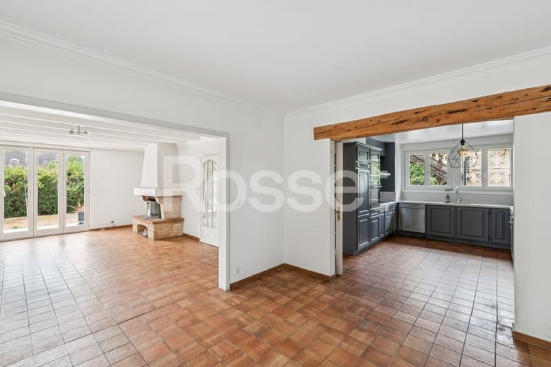 Exclusive: Individual family house in the heart of Meinier (2)