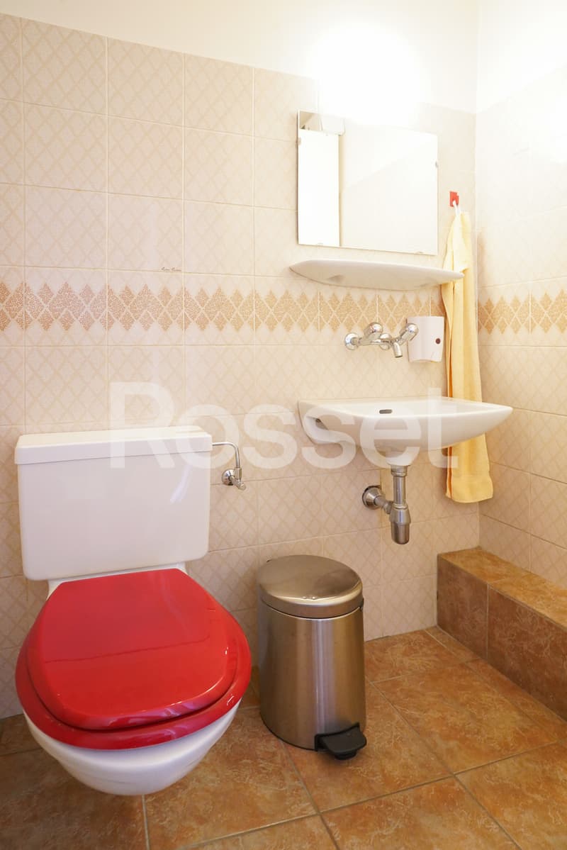 Bureaux d'env. 113 m² au 1er étage (4)