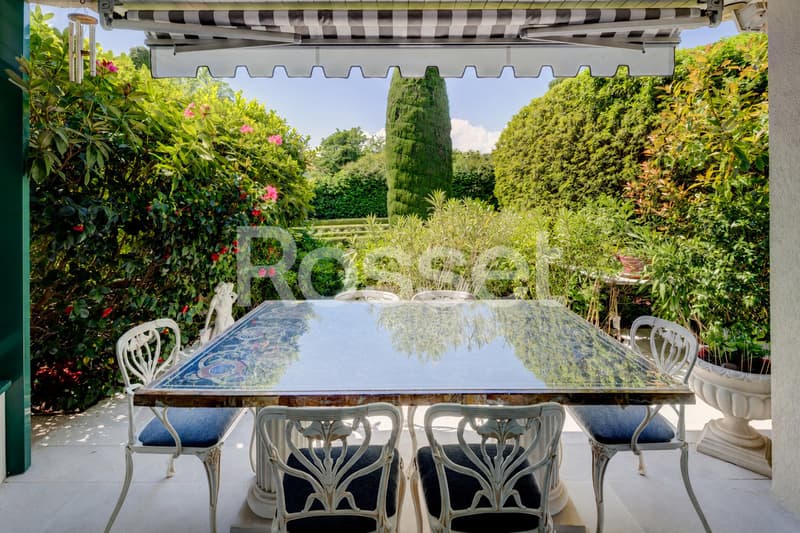Appartement lumineux avec terrasse, proche du Lac et commerces (1)