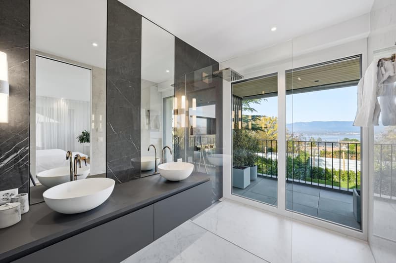 Exclusivity: Contemporary house with lake view, turnkey (7)
